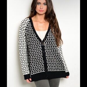 Solemio Los Angeles Evereve Cardigan Sweater